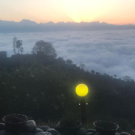 Sunrise Point Homestay Nagarkot Esterno foto