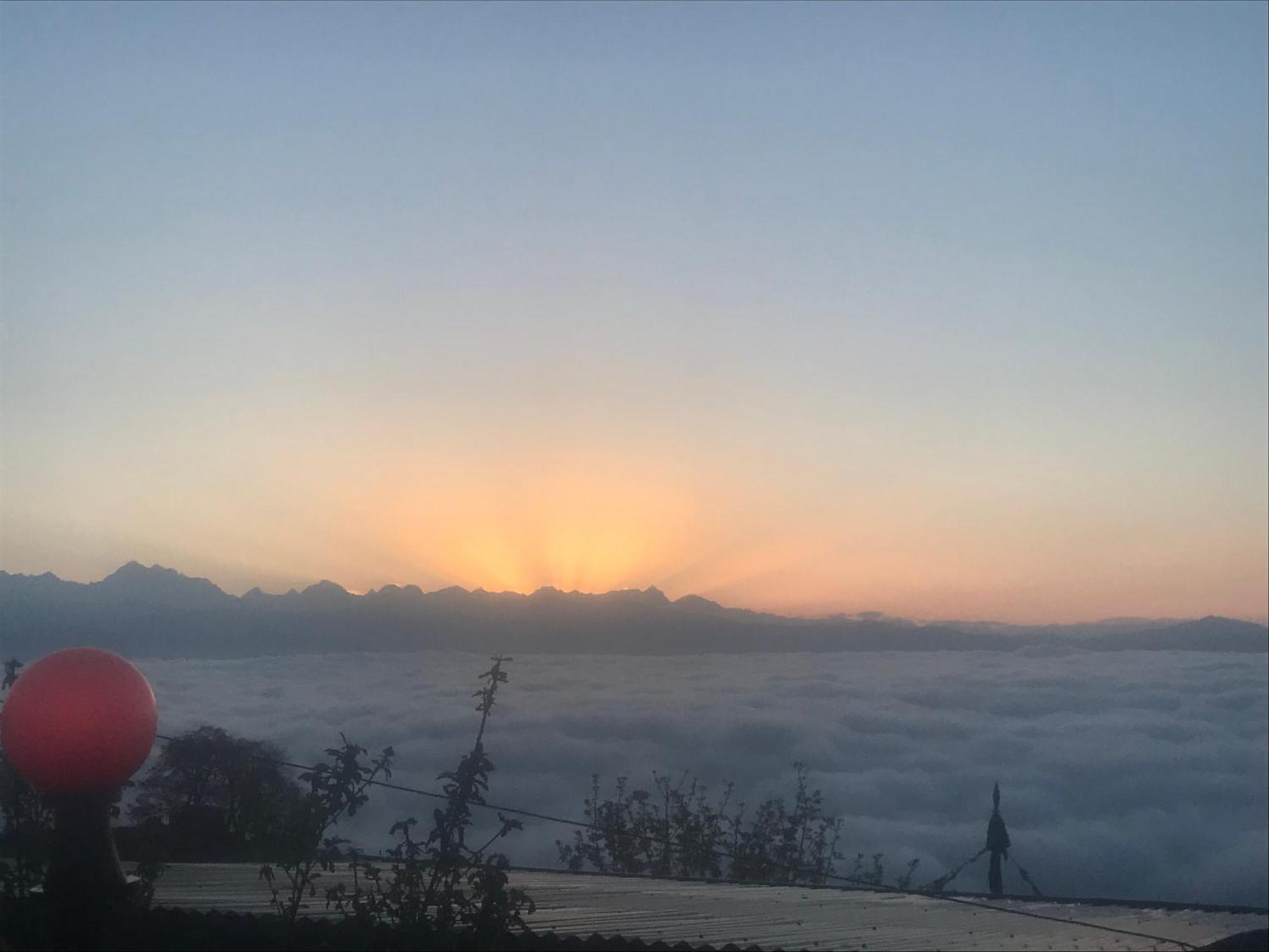Sunrise Point Homestay Nagarkot Esterno foto